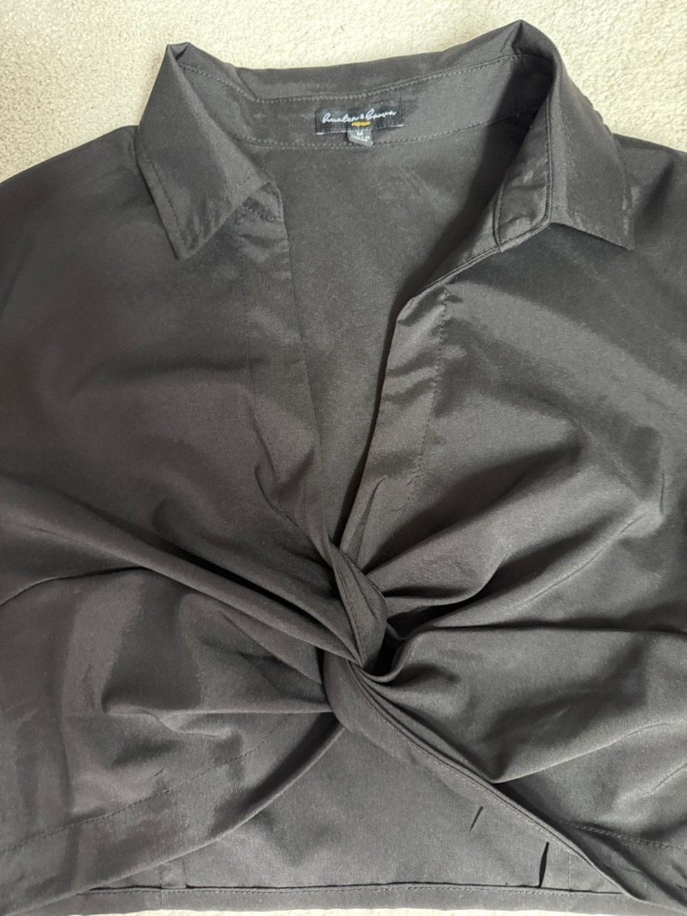 Twist-Front Cropped Blouse with Collared Neck - Black - Picture 3 of 14